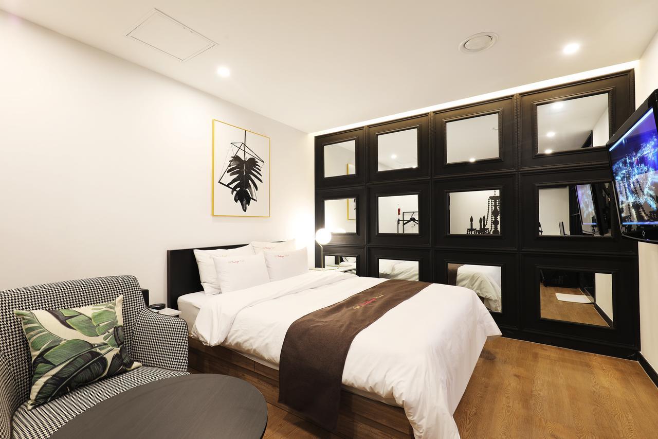 Sm Boutique Hotel Seoul Exterior photo